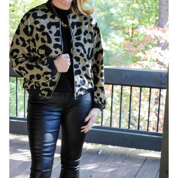 NEW MOLLY BRACKEN print jacket in khaki - Picture 3 of 5